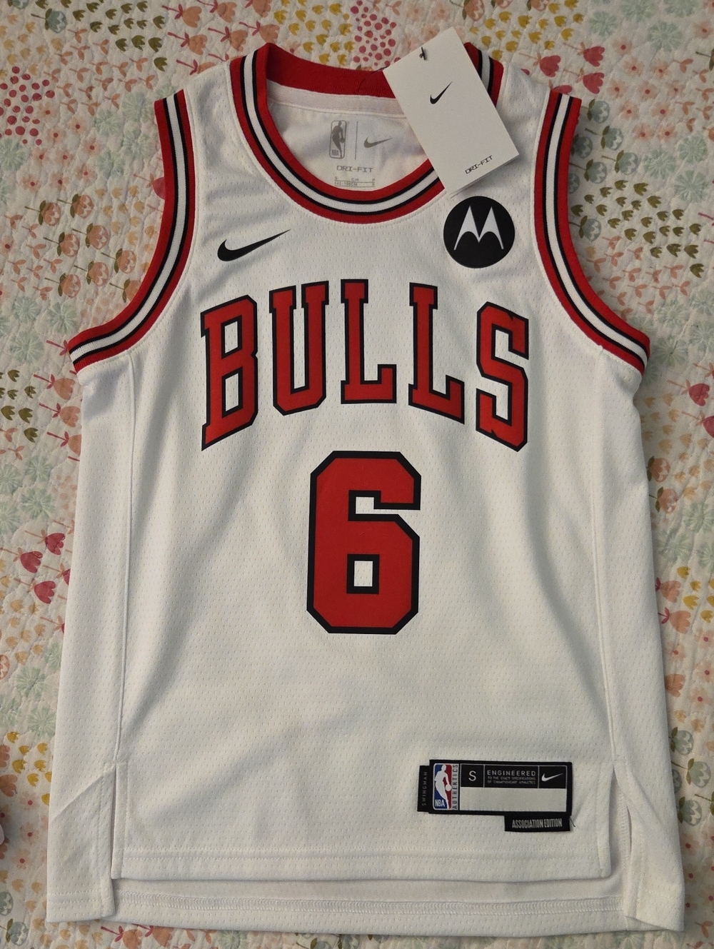 NWT Kids Bulls Basketball Jersey